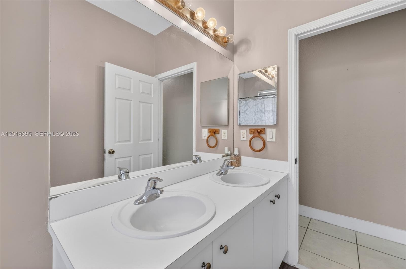 3985 NE 15th St, Homestead FL 33033 — 25