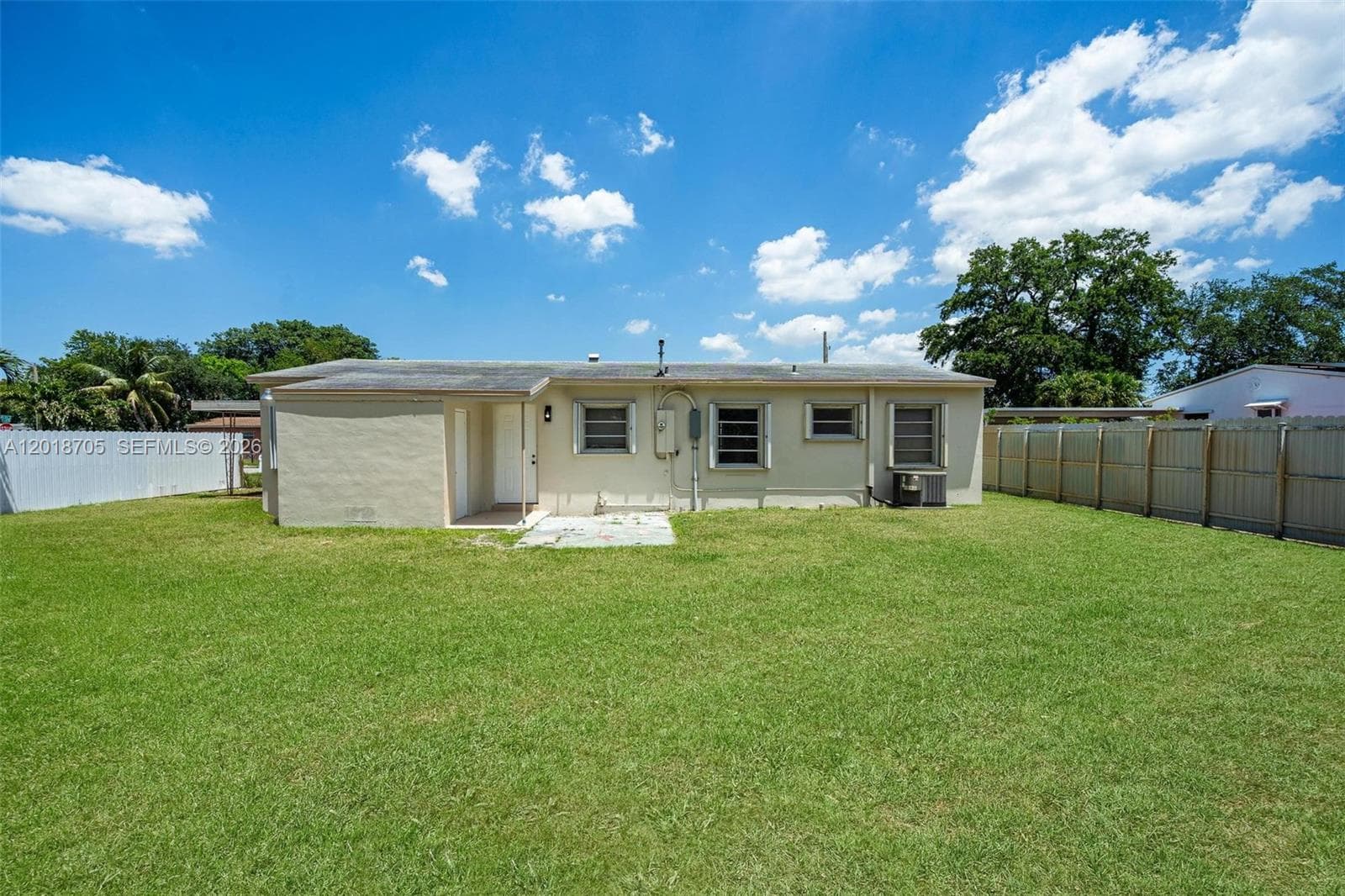 2760 NW 164th Ter, Miami Gardens FL 33054 — 33