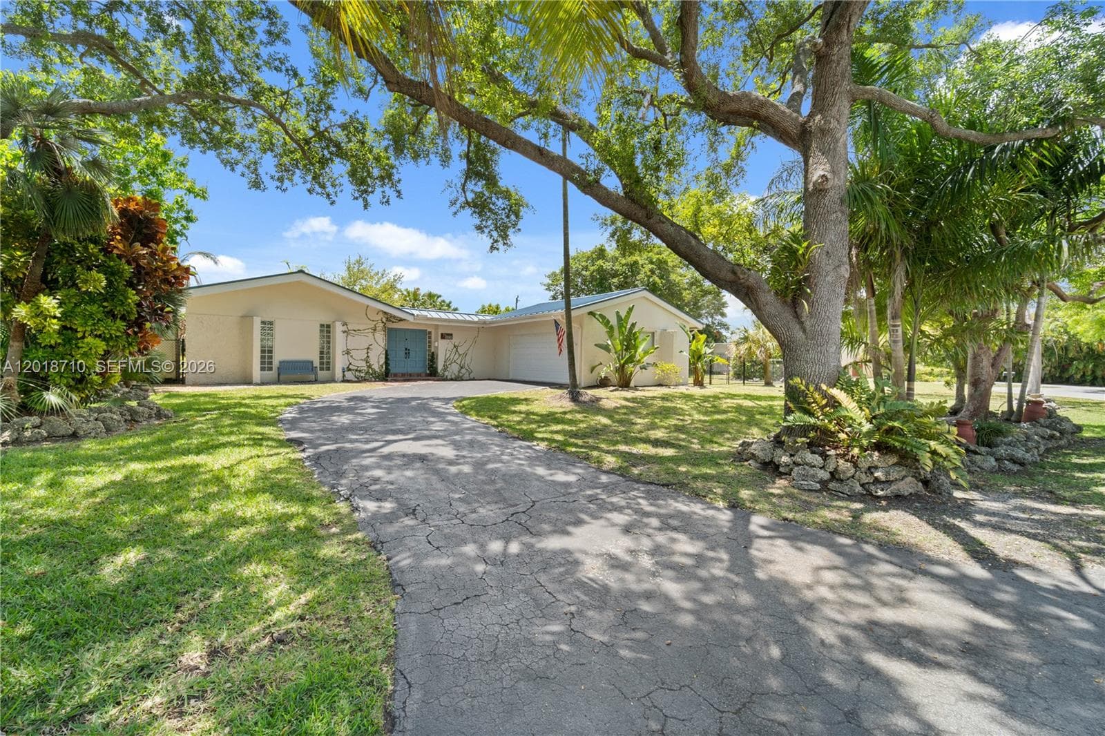 8380 SW 186 St, Cutler Bay FL 33157 — 2