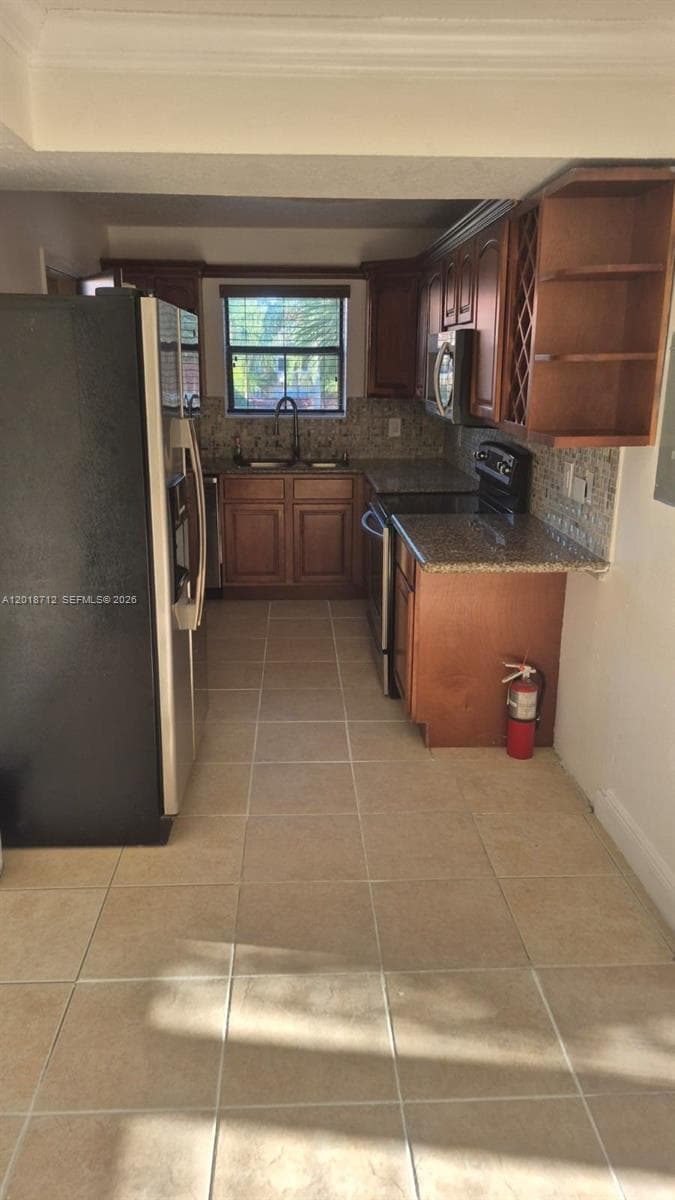 15581 SW 104th Ter # 221, Miami FL 33196 — 3
