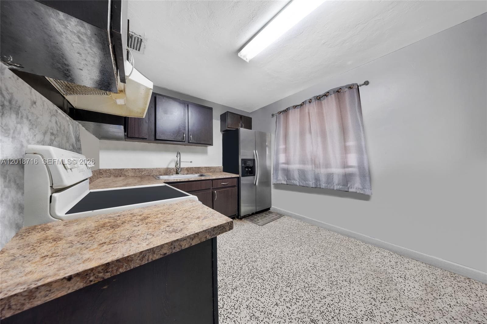 3126 NW 28th St, Miami FL 33142 — 15