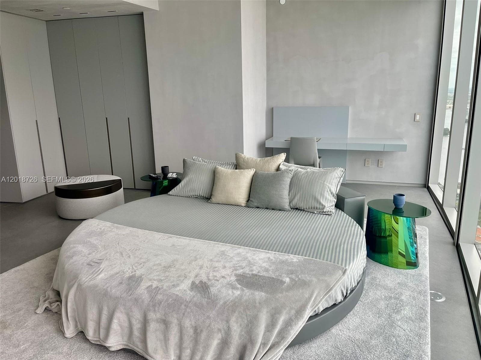 18555 Collins Ave # 3705, Sunny Isles Beach FL 33160 — 34