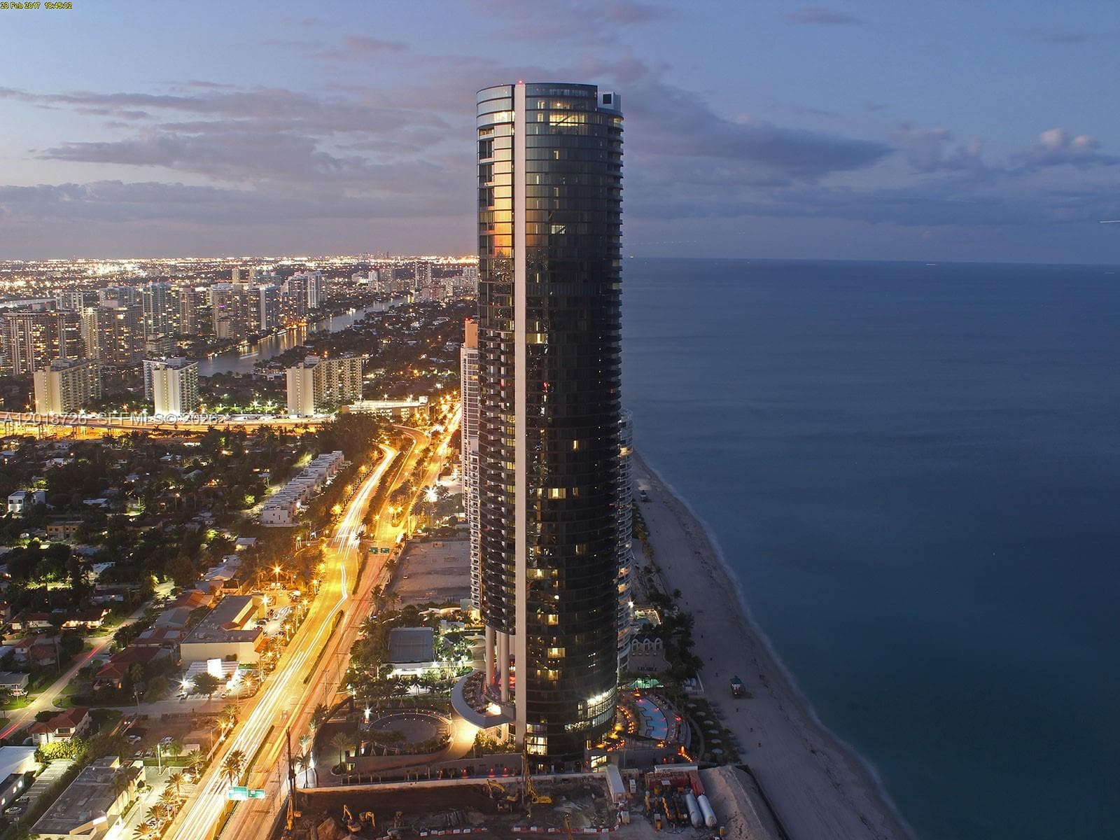 18555 Collins Ave # 3705, Sunny Isles Beach FL 33160 — 61