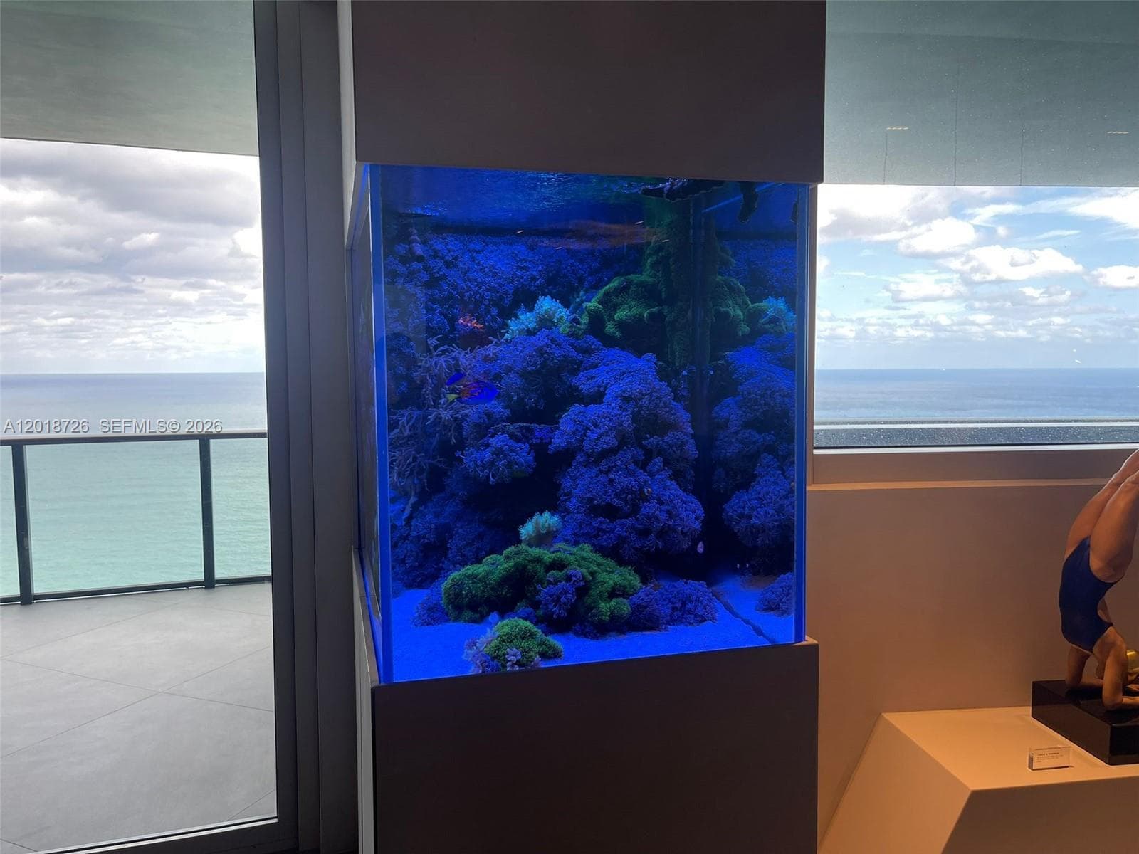 18555 Collins Ave # 3705, Sunny Isles Beach FL 33160 — 18