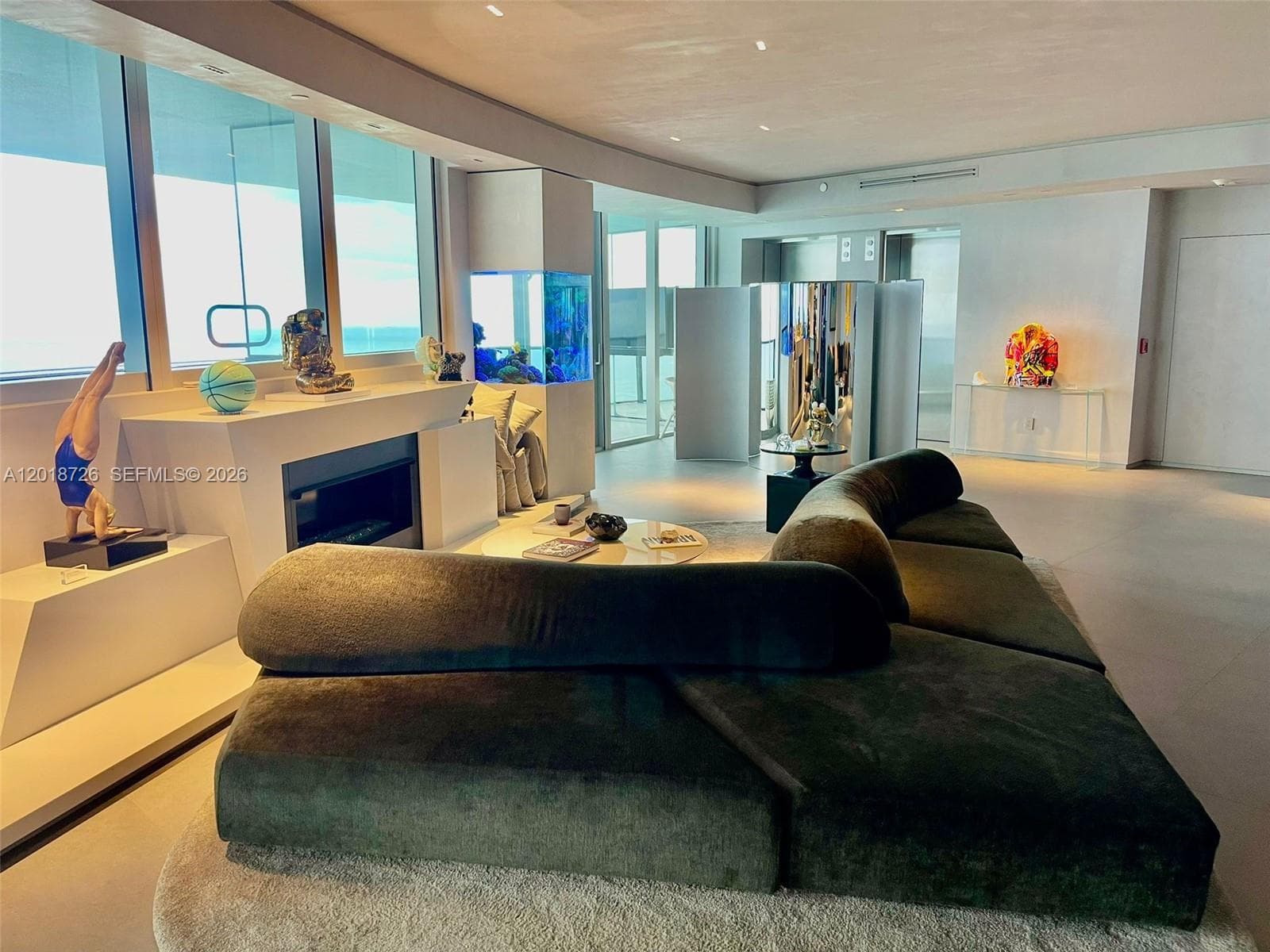 18555 Collins Ave # 3705, Sunny Isles Beach FL 33160 — 15