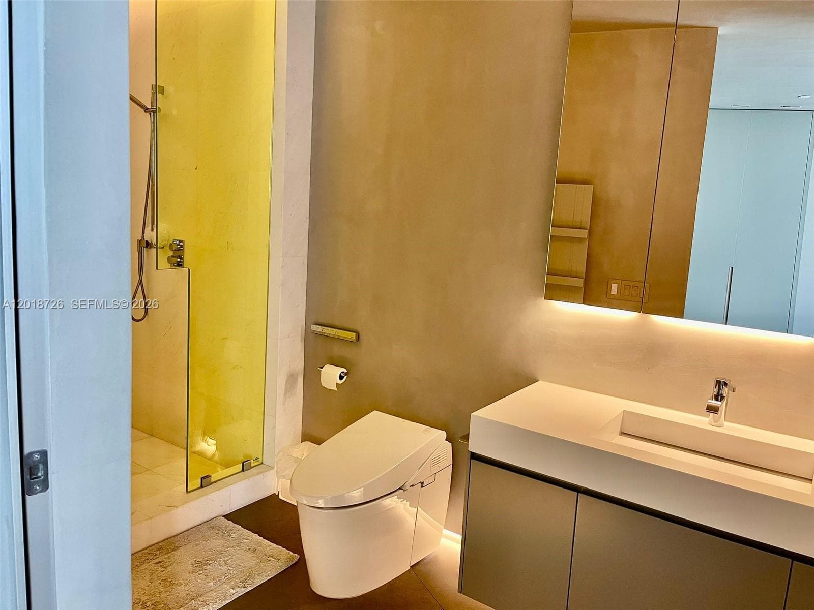 18555 Collins Ave # 3705, Sunny Isles Beach FL 33160 — 35