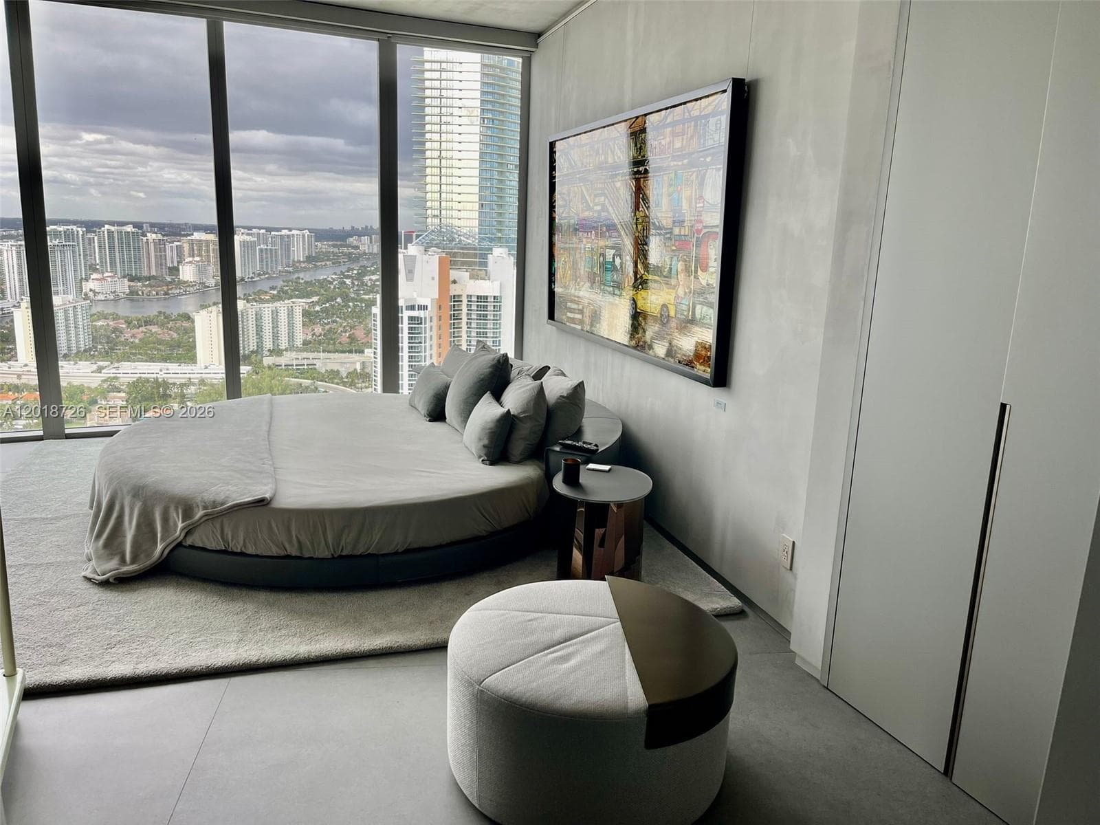 18555 Collins Ave # 3705, Sunny Isles Beach FL 33160 — 25