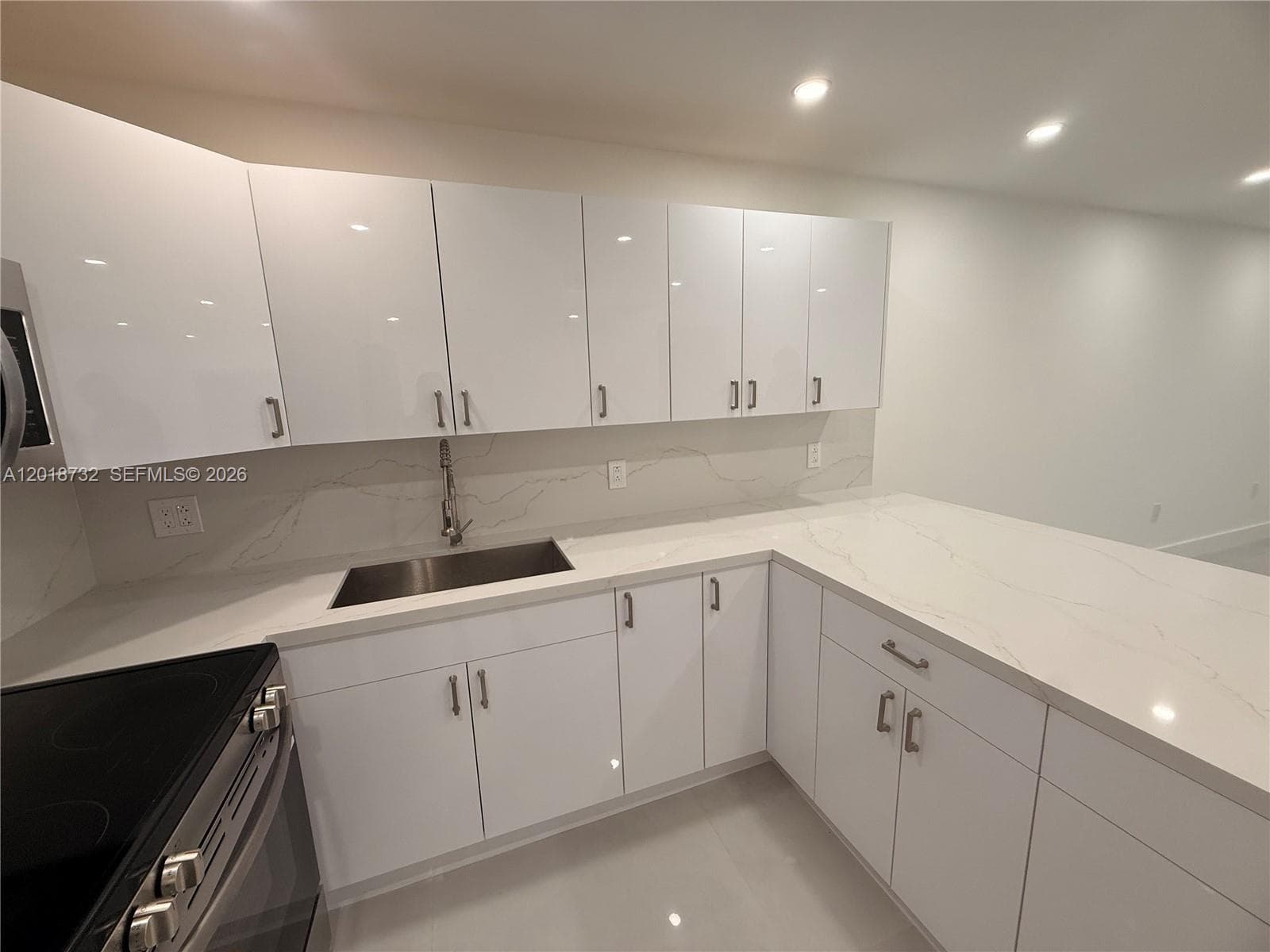 6070 W 19th Ave # 315, Hialeah FL 33012 — 14