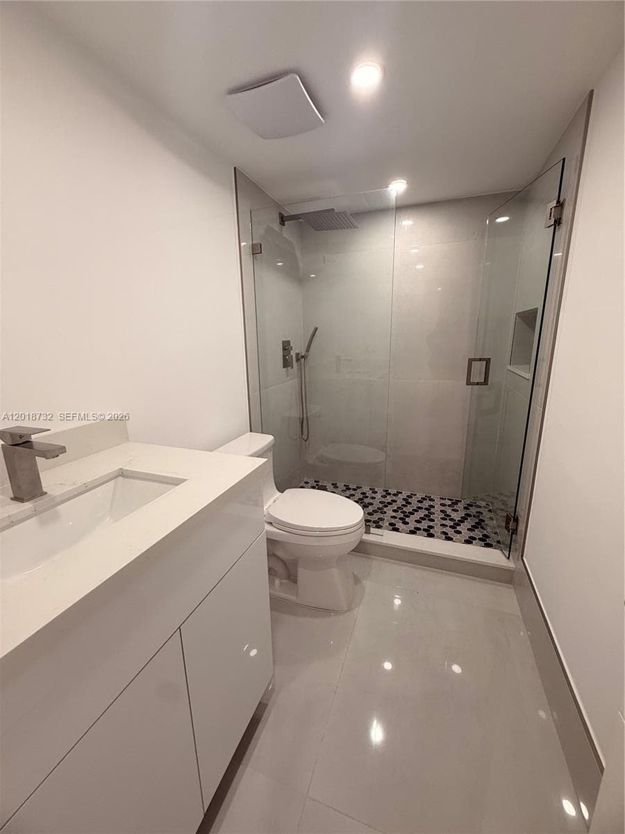 6070 W 19th Ave # 315, Hialeah FL 33012 — 11