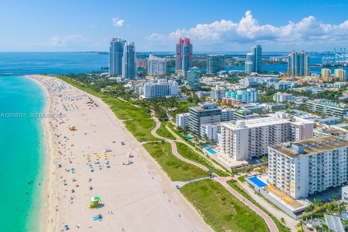 345 Ocean Dr # 224, Miami Beach FL 33139 — 24