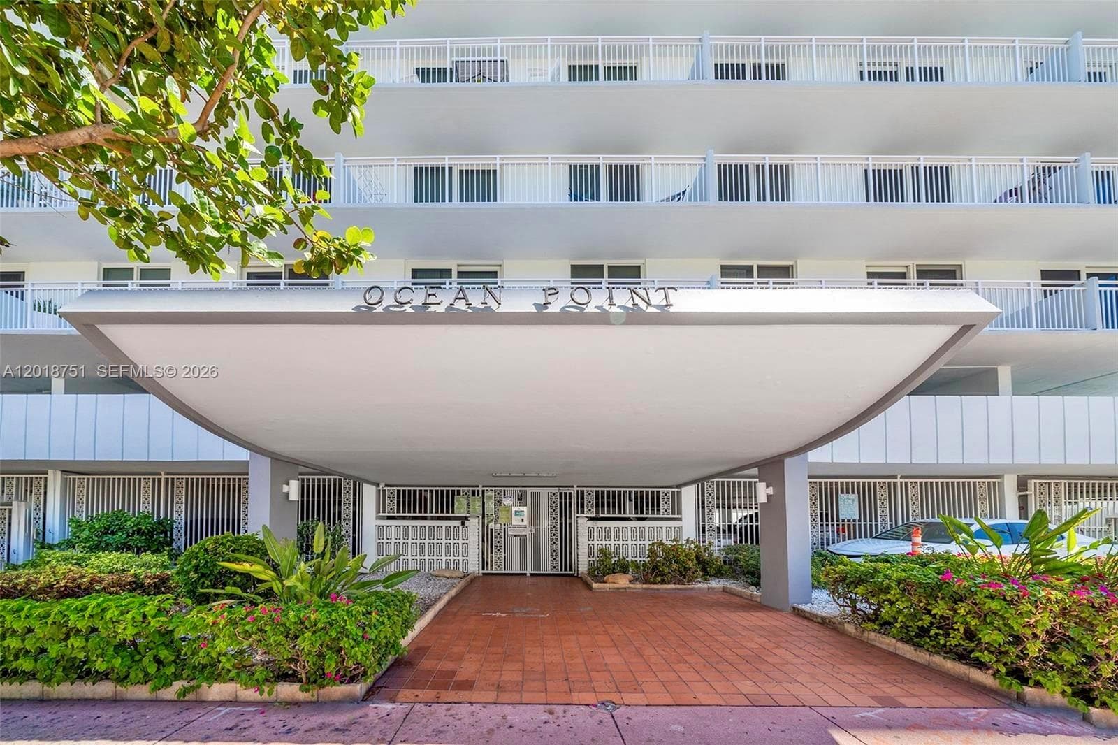 345 Ocean Dr # 224, Miami Beach FL 33139 — 18