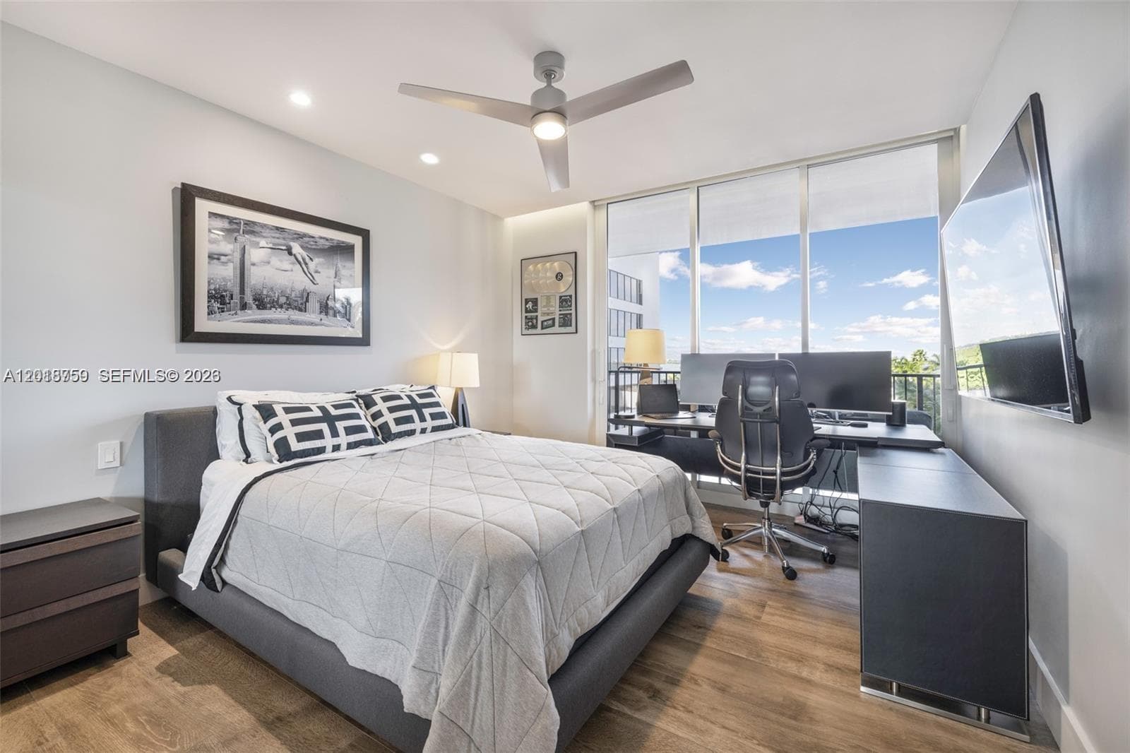 1000 Venetian Way # 502, Miami FL 33139 — 12