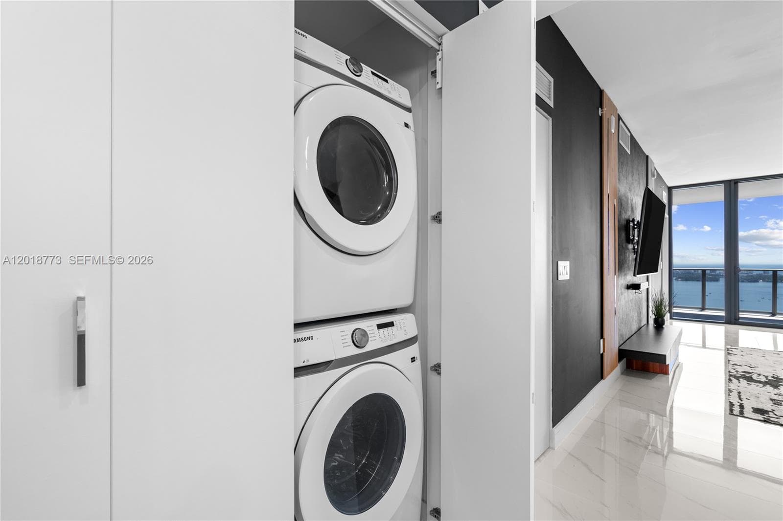 700 NE 24th St # 5206, Miami FL 33137 — 23