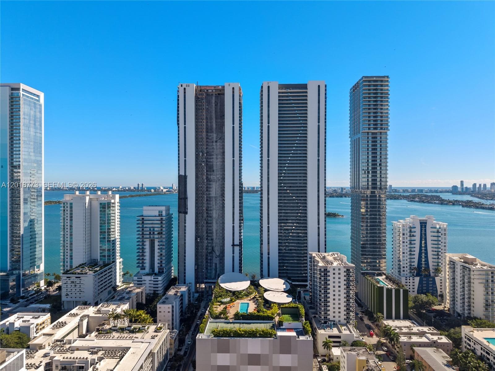 700 NE 24th St # 5206, Miami FL 33137 — 36