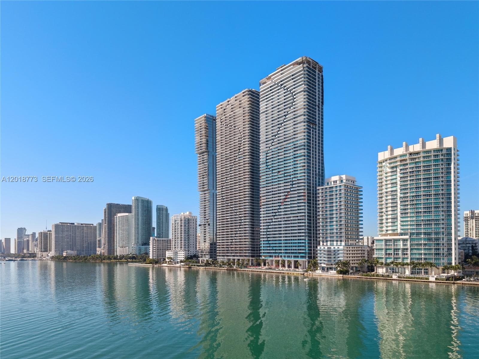 700 NE 24th St # 5206, Miami FL 33137 — 32