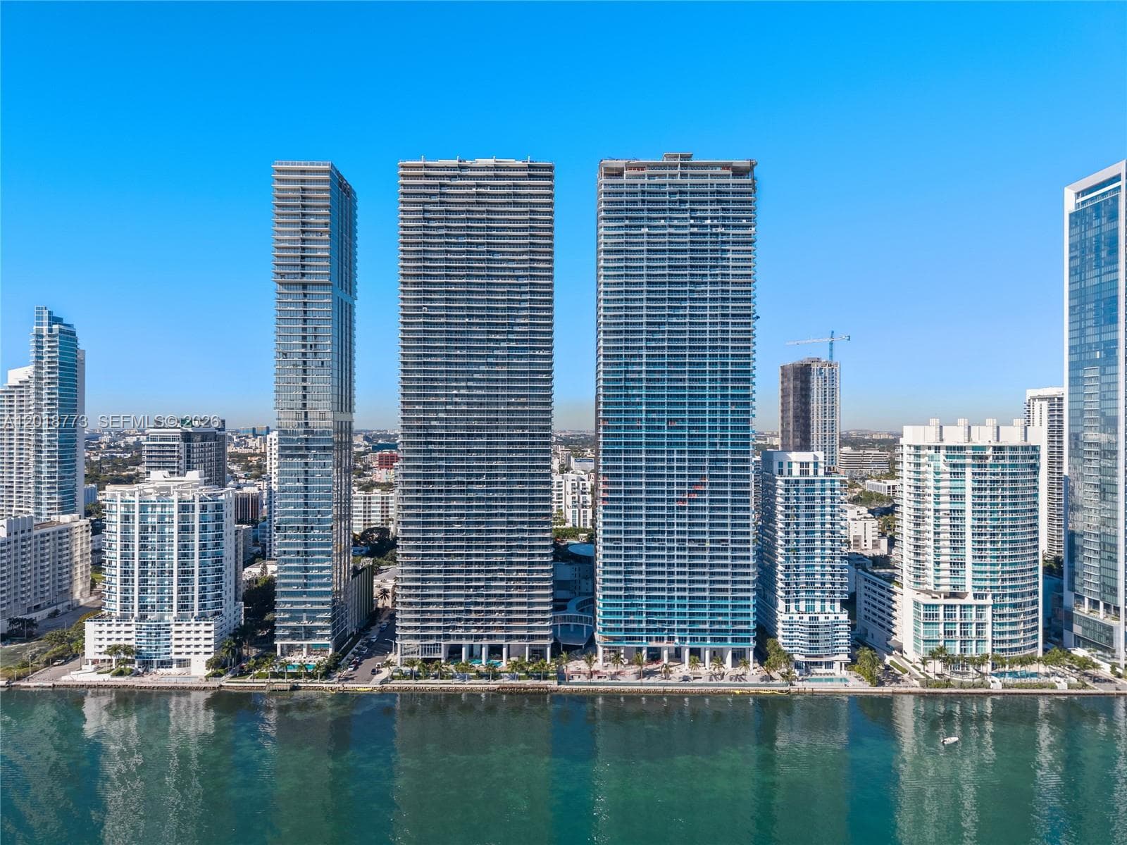 700 NE 24th St # 5206, Miami FL 33137 — 30