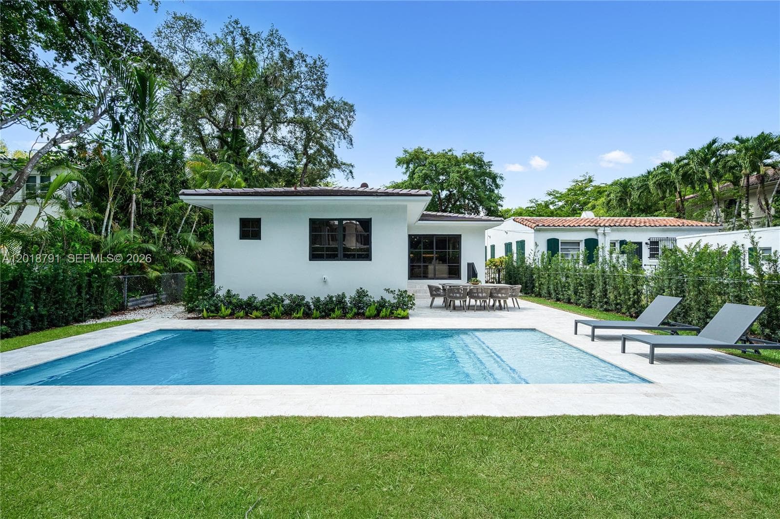 1037 Sevilla Ave, Coral Gables FL 33134 — 1