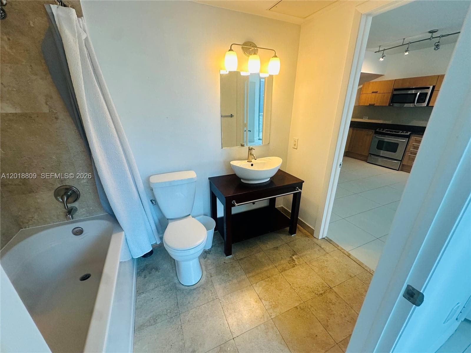 350 S Miami Ave # 2008, Miami FL 33130 — 15