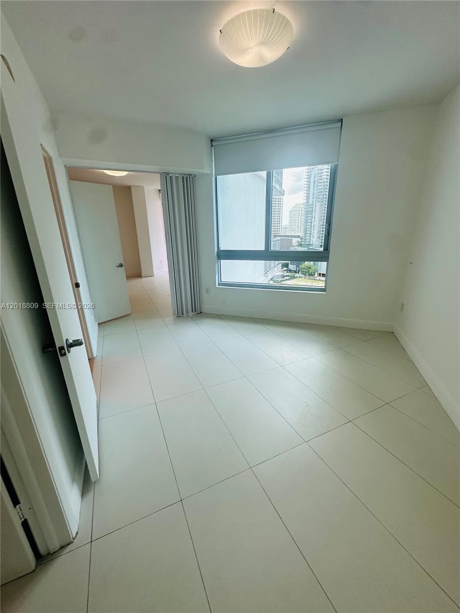 350 S Miami Ave # 2008, Miami FL 33130 — 11