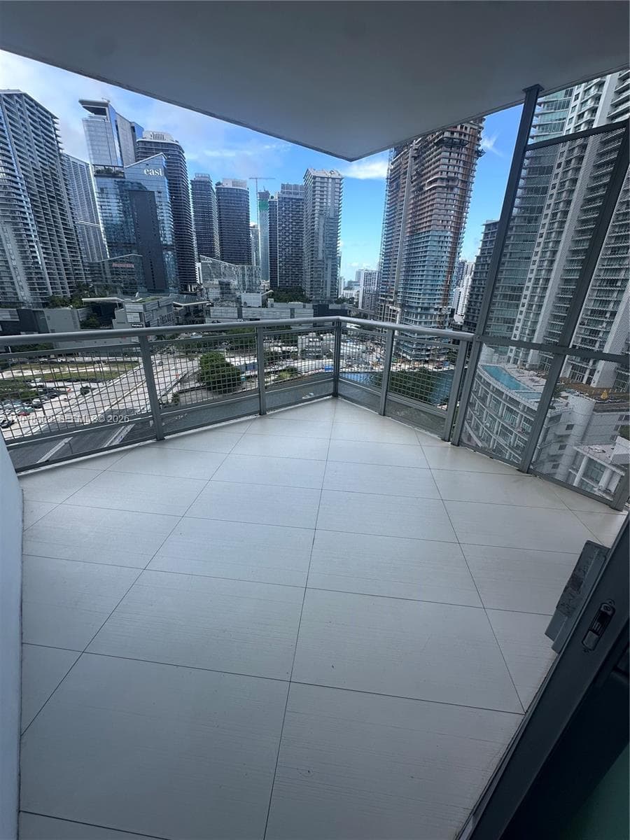 350 S Miami Ave # 2008, Miami FL 33130 — 8