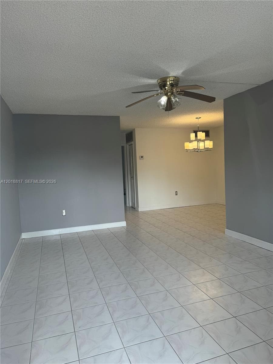 20320 NE 2nd Ave # 12, Miami Gardens FL 33179 — 4