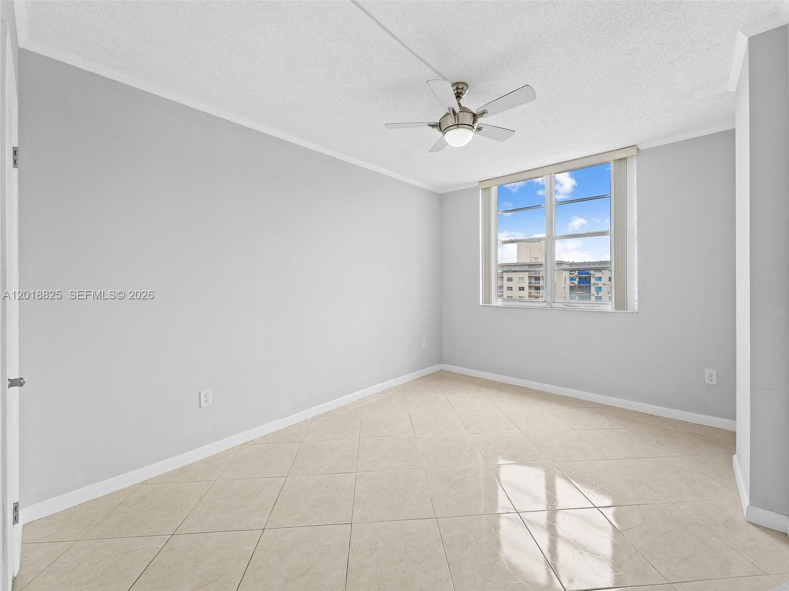 500 Bayview Dr # 1421, Sunny Isles Beach FL 33160 — 7