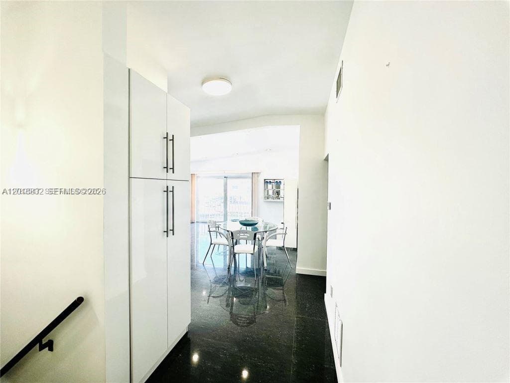 3751 NE 170th St # 4, North Miami Beach FL 33160 — 11