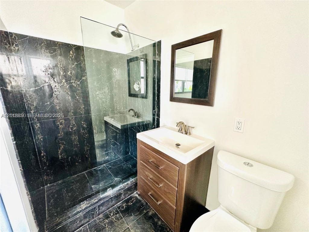 3751 NE 170th St # 2, North Miami Beach FL 33160 — 9