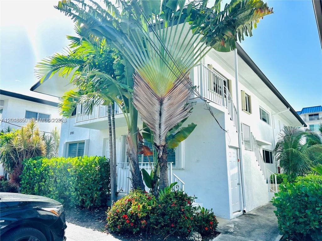 3751 NE 170th St # 2, North Miami Beach FL 33160 — 21