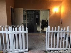 16614 NW 72nd Pl, Miami Lakes FL 33014 — 18