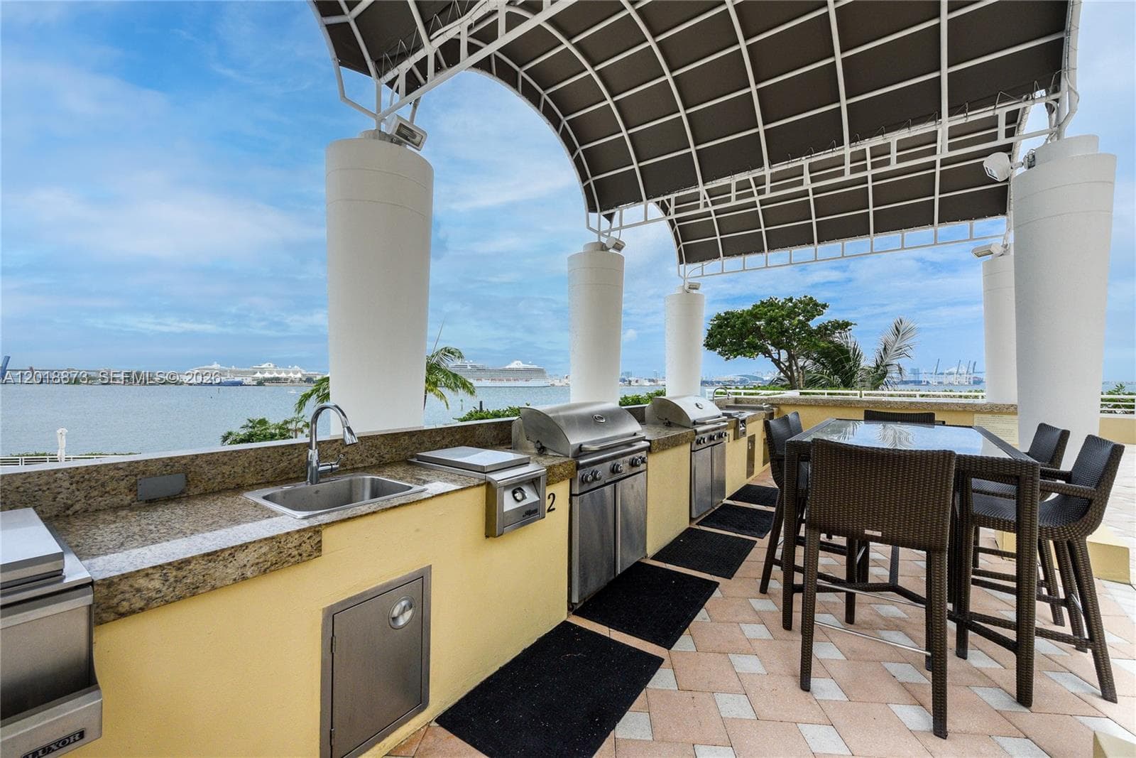 848 Brickell Key Dr # 2703, Miami FL 33131 — 27