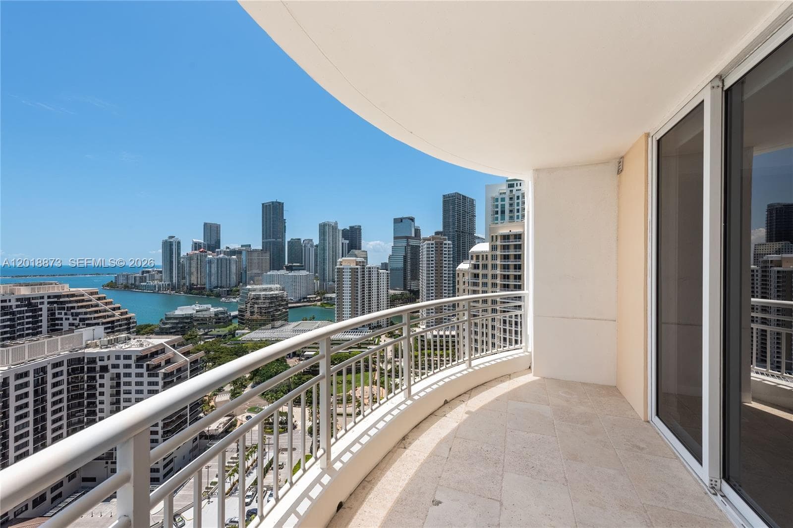 848 Brickell Key Dr # 2703, Miami FL 33131 — 2