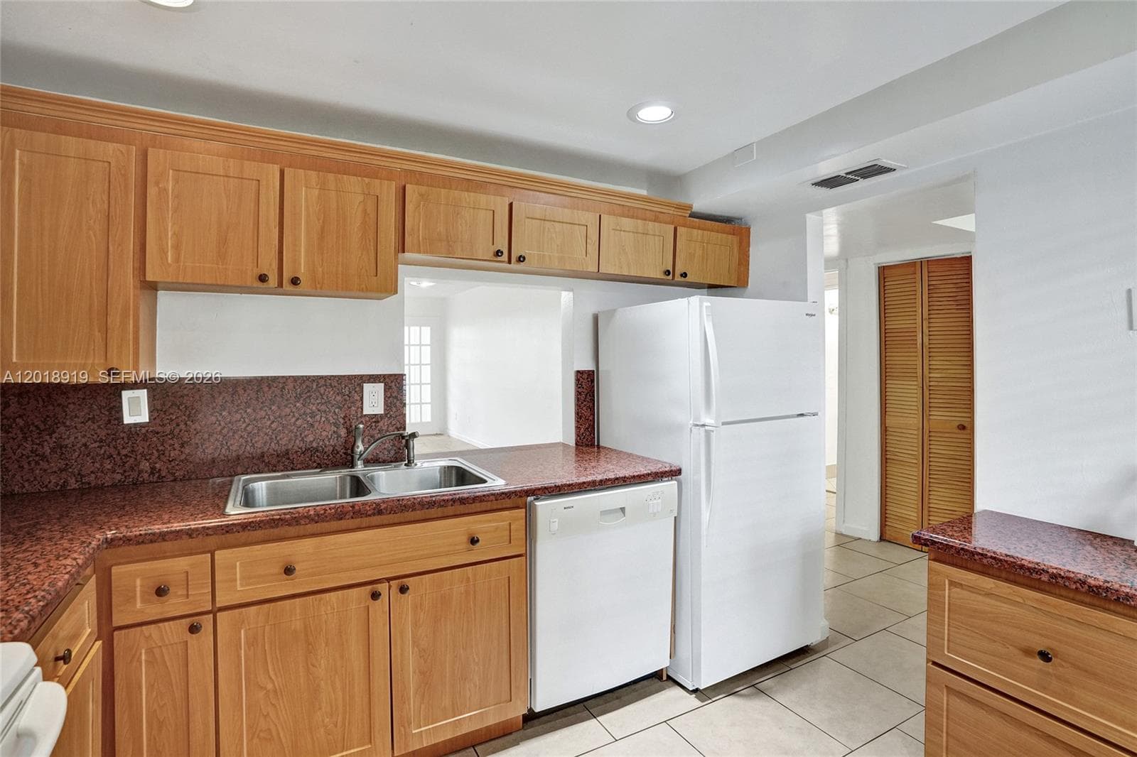 1601 NE 191 ST # B112, Miami FL 33179 — 6