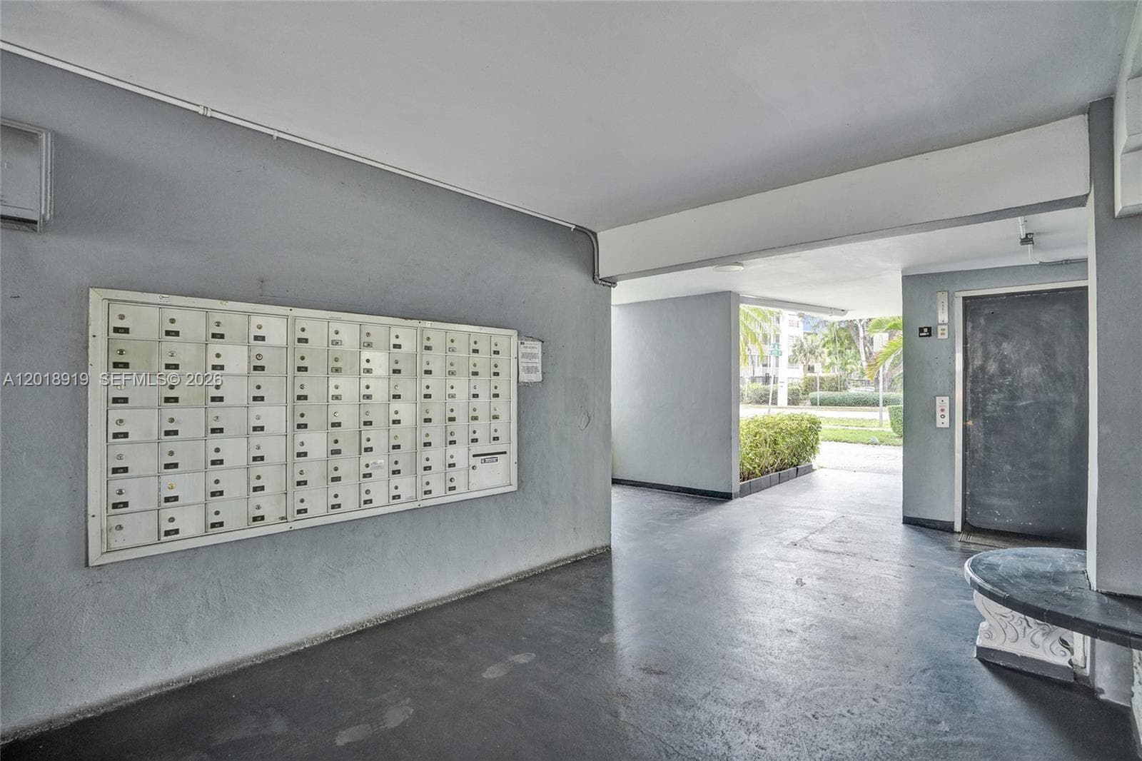 1601 NE 191 ST # B112, Miami FL 33179 — 31