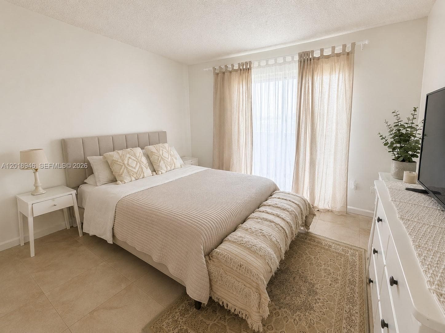 2924 Collins Ave # 404, Miami Beach FL 33140 — 5