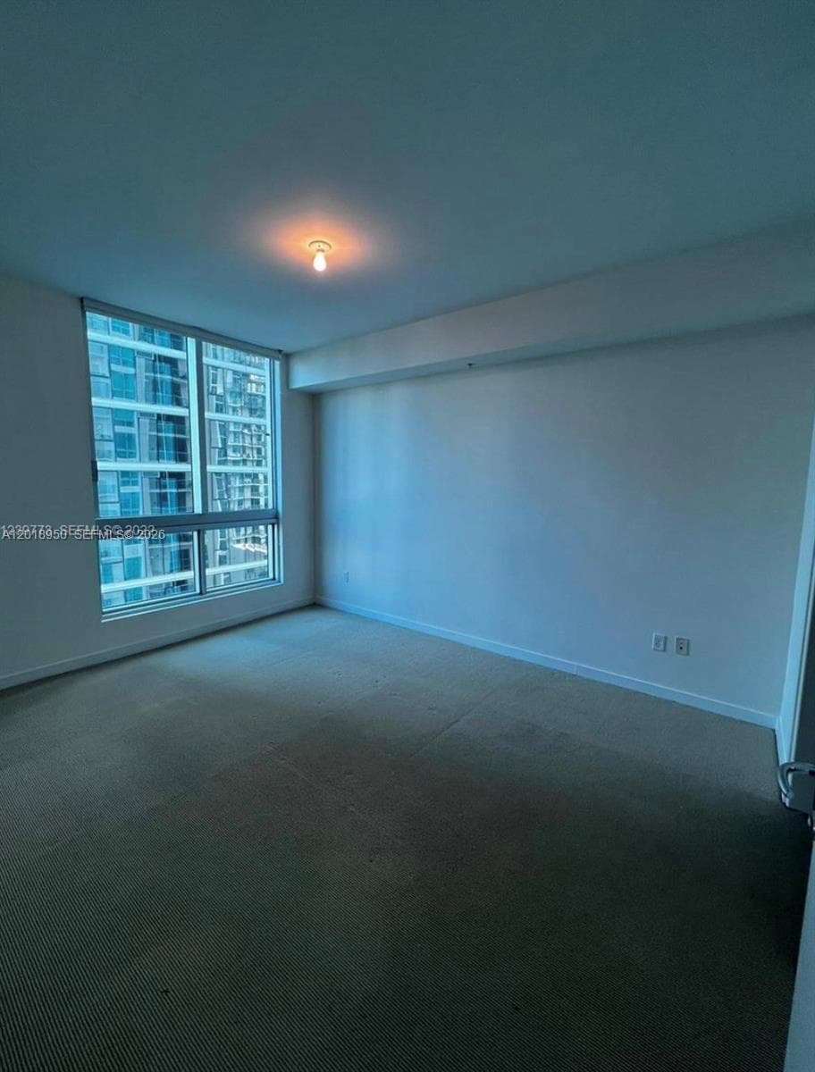 300 S Biscayne Blvd # 1606, Miami FL 33131 — 6