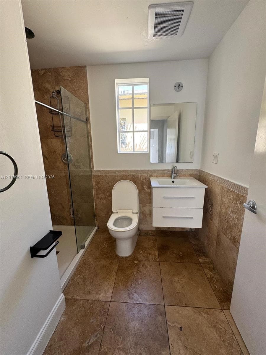 1508 Meridian Ave, Miami Beach FL 33139 — 11