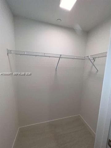 77 SE 5th St # 1704, Miami FL 33131 — 11