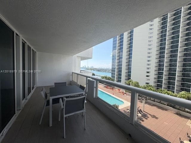 1717 N Bayshore Dr # 1542, Miami FL 33132 — 11
