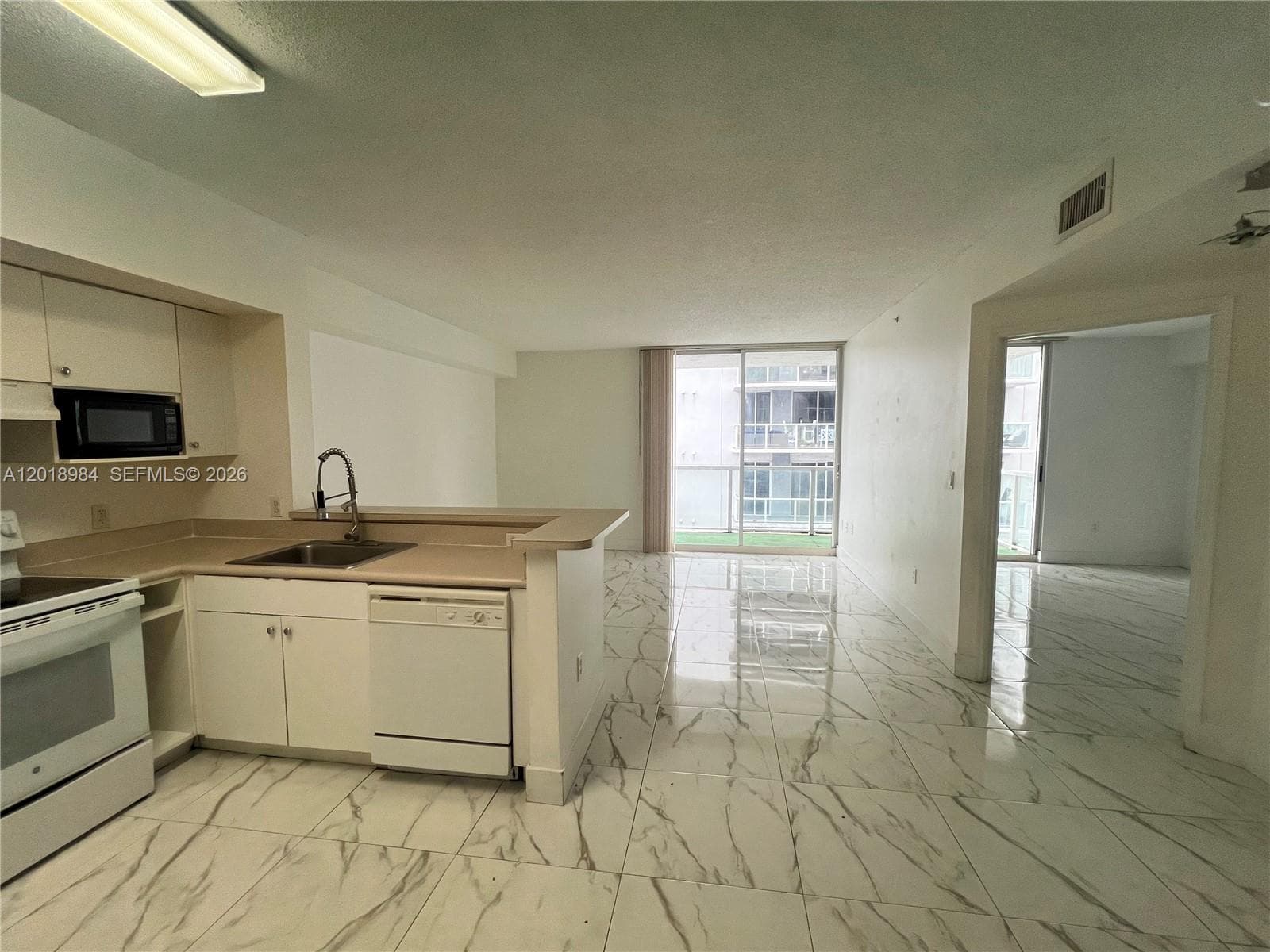 5085 NW 7th St # 711, Miami FL 33126 — 3