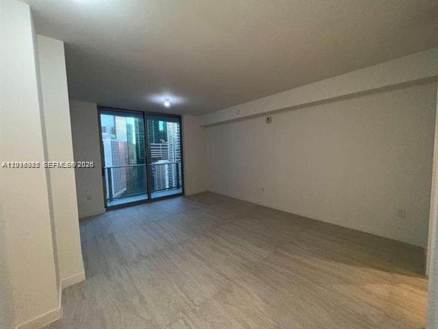 77 SE 5th St # 2004, Miami FL 33131 — 4