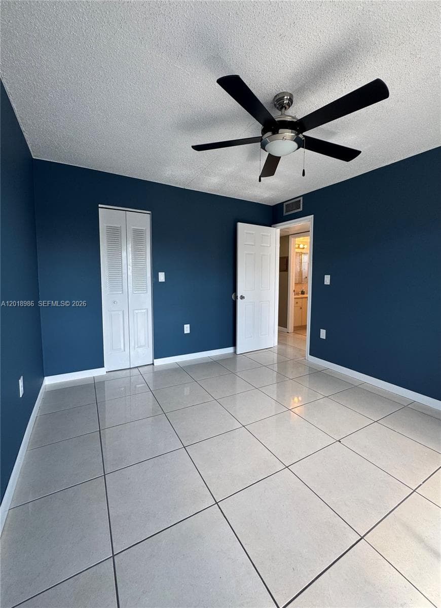 65 NE 202nd Ter # Q33, Miami Gardens FL 33179 — 4