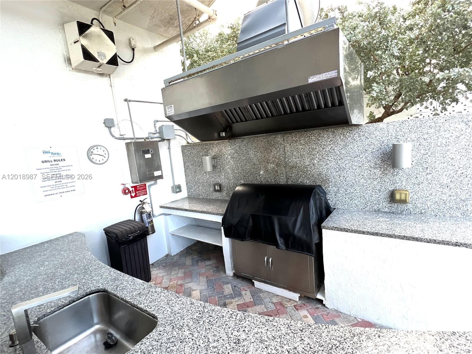 6515 Collins Ave # 1801, Miami Beach FL 33141 — 21