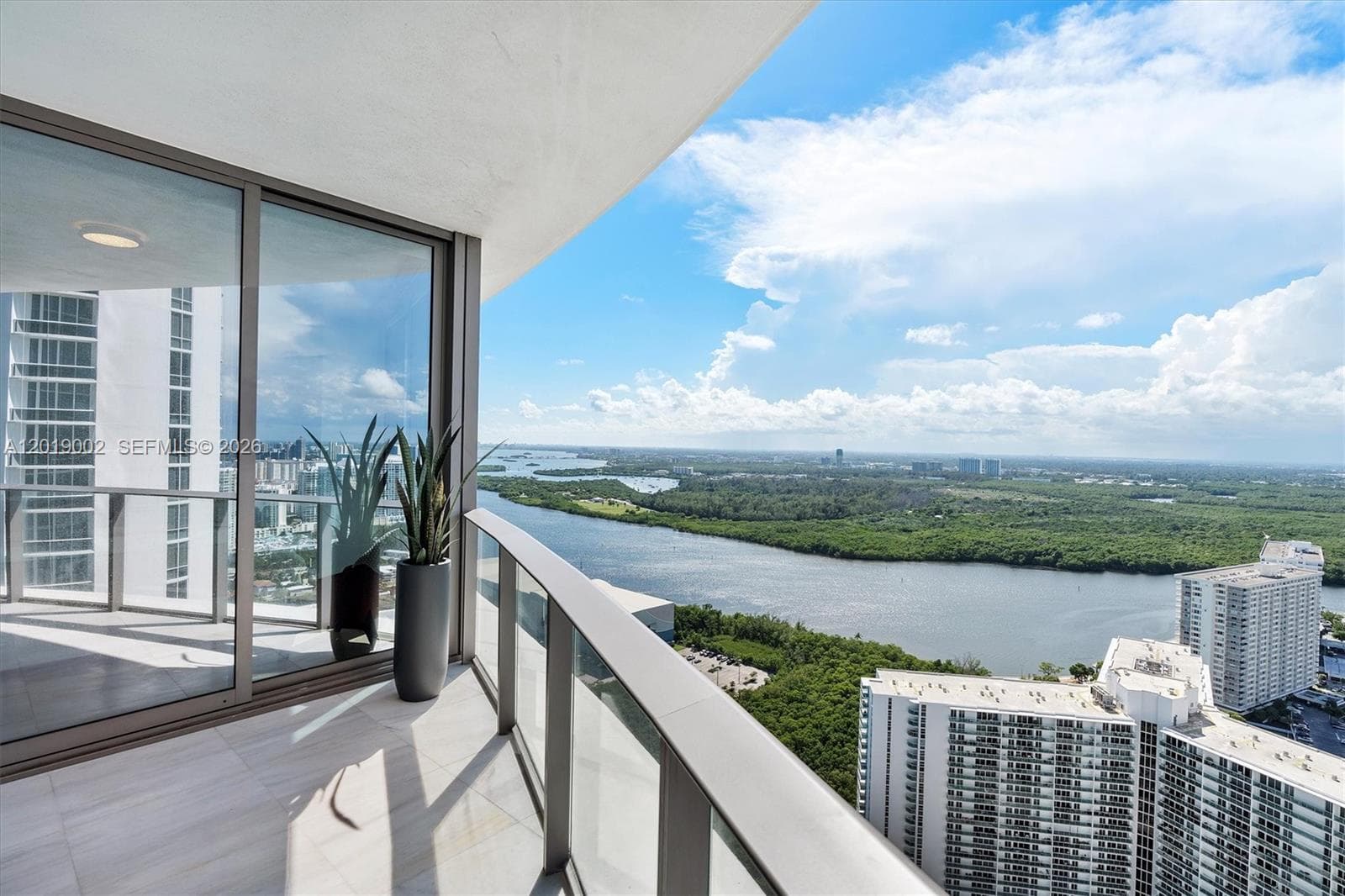 15701 Collins Ave # 3605, Sunny Isles Beach FL 33160 — 54