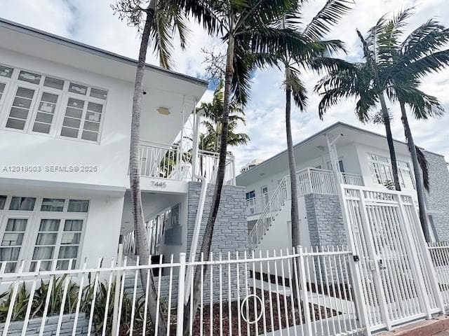 7445 Harding Ave # 112, Miami Beach FL 33141 — 20