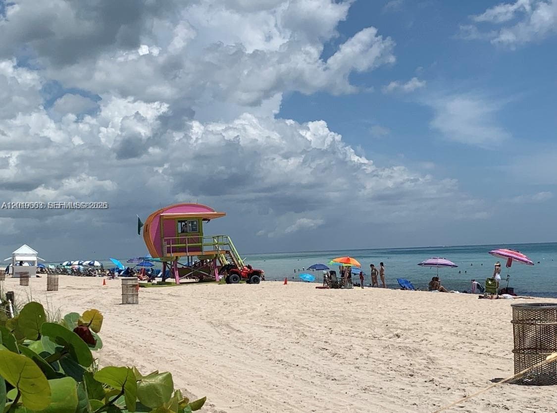 7445 Harding Ave # 112, Miami Beach FL 33141 — 31