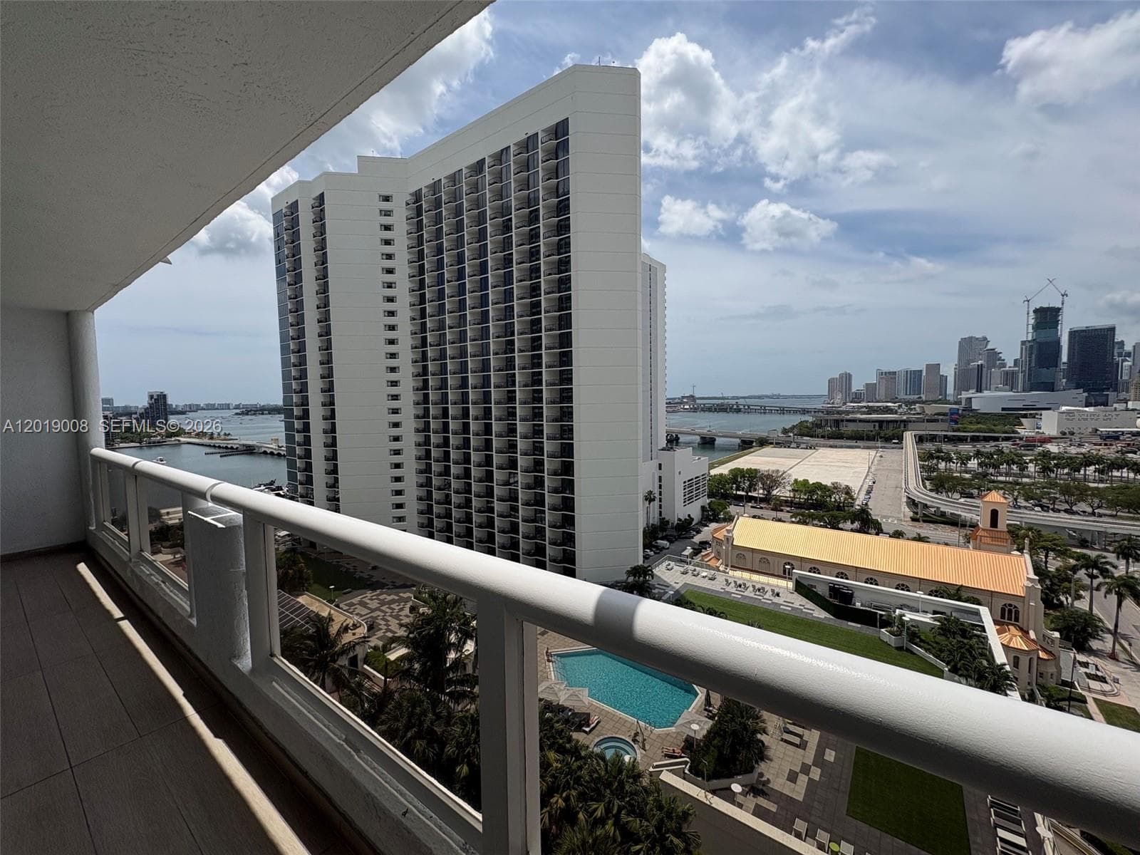 1717 N Bayshore Dr # 2054, Miami FL 33132 — 1