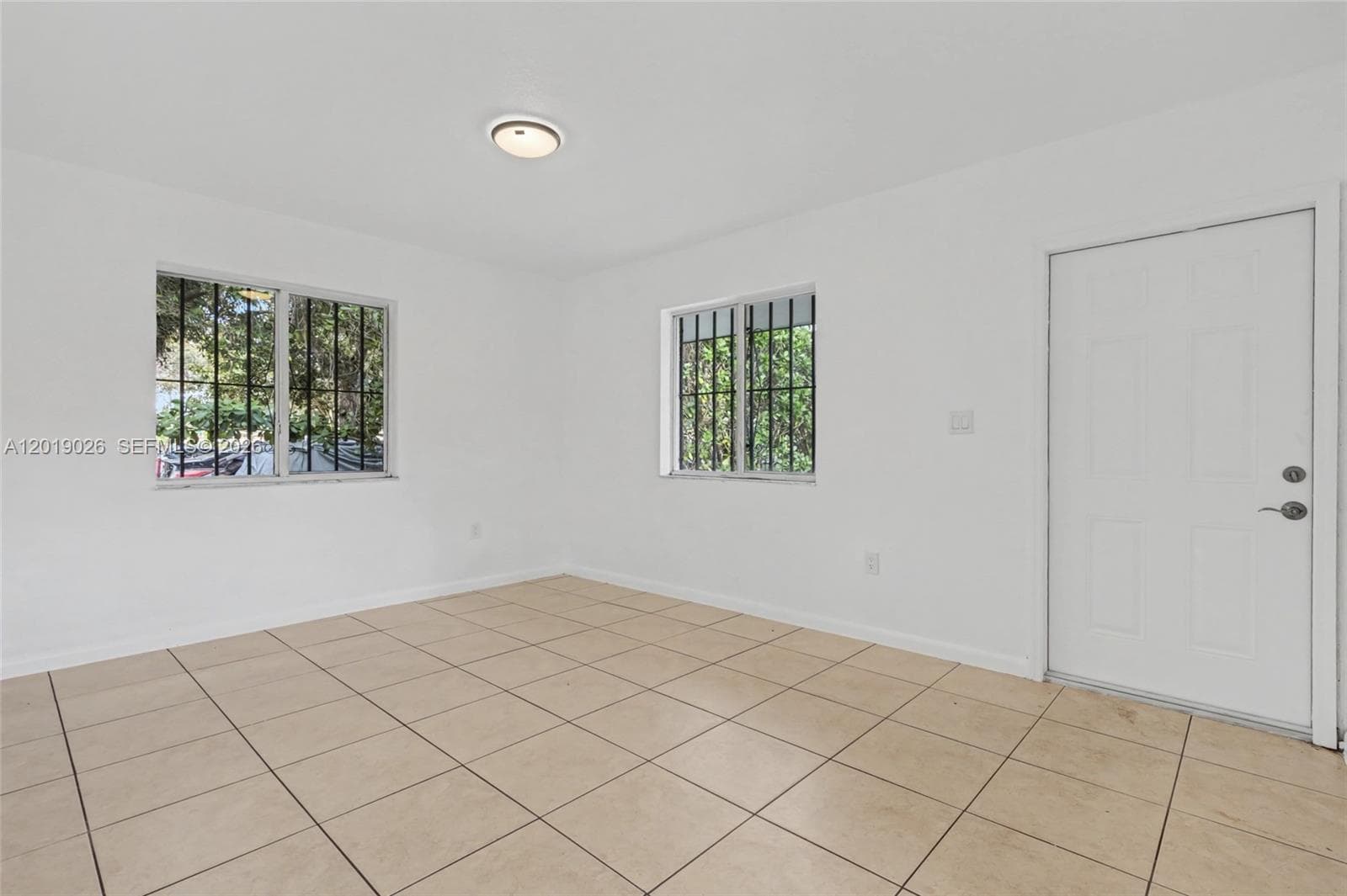 2316-2318 NW 98th St, Miami FL 33147 — 13