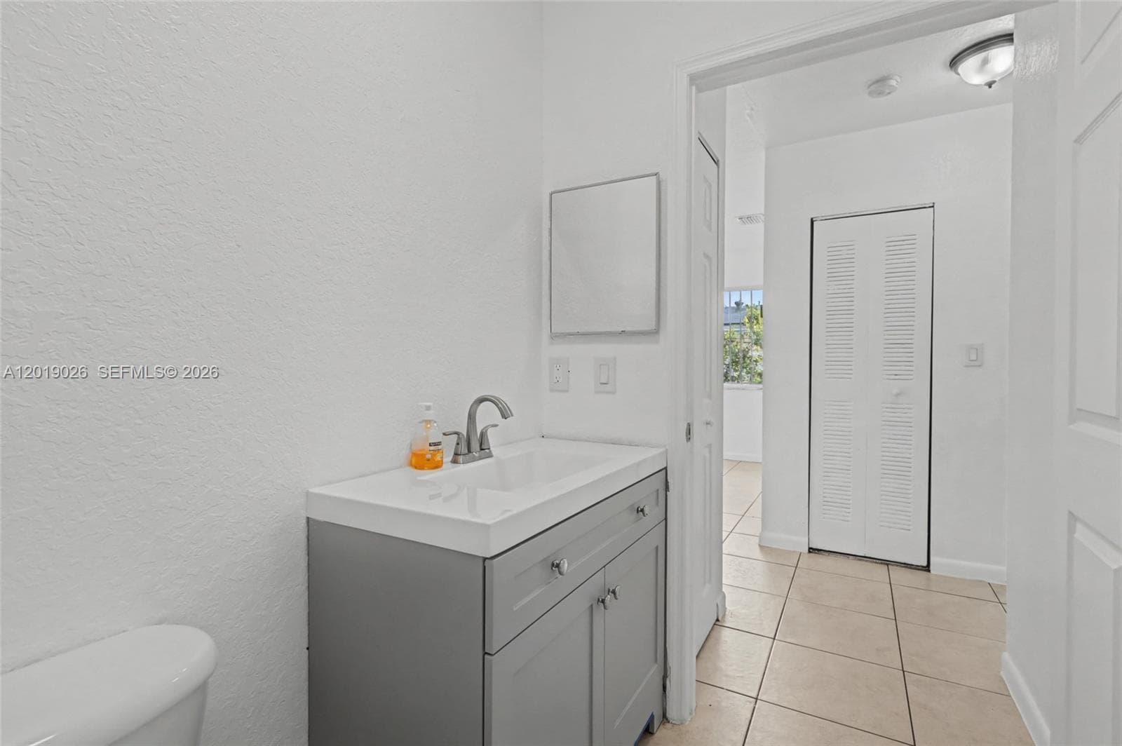 2316-2318 NW 98th St, Miami FL 33147 — 26