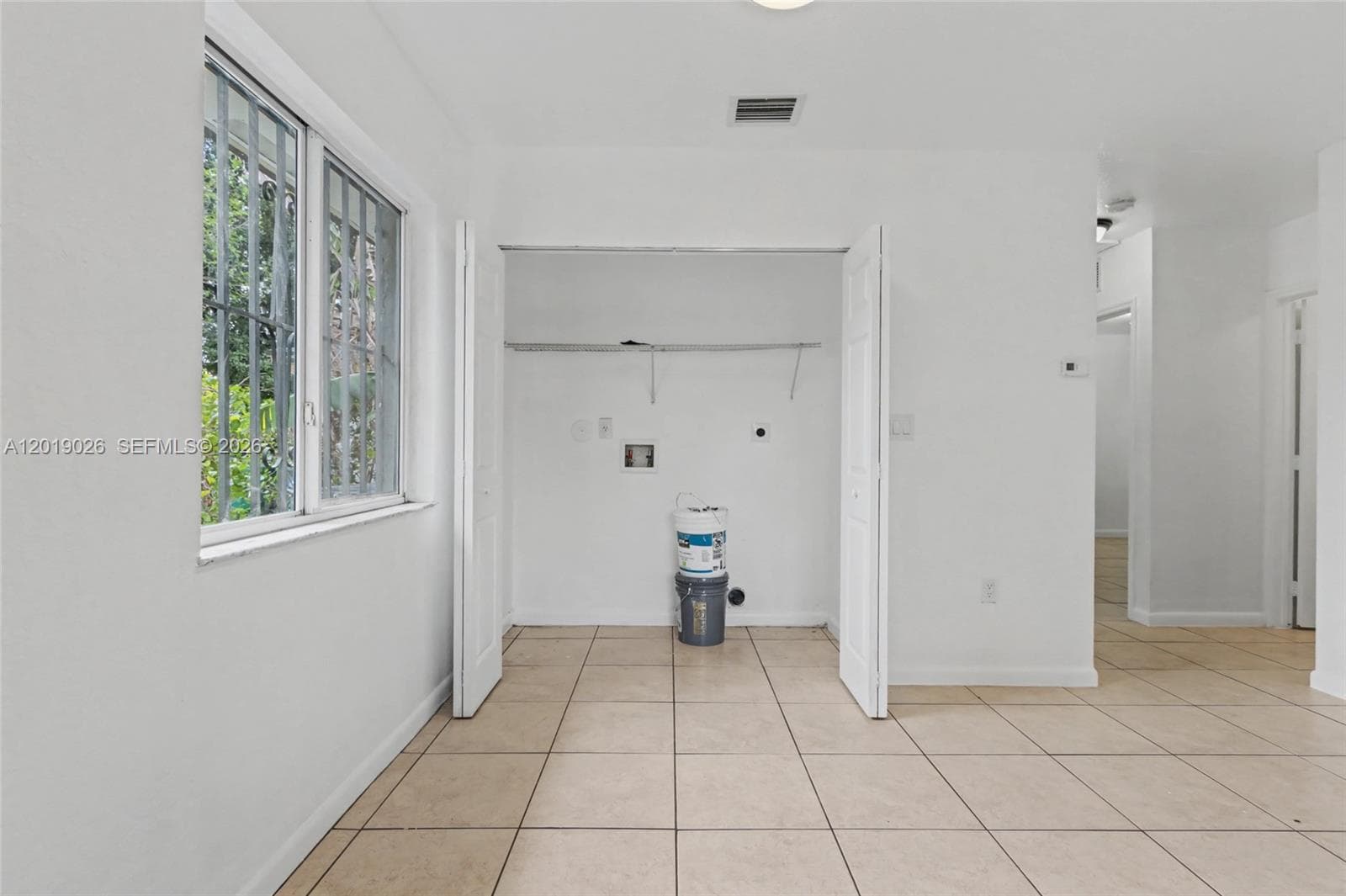 2316-2318 NW 98th St, Miami FL 33147 — 20